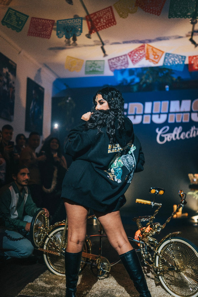 1 year Anniversary Hoodie - Black