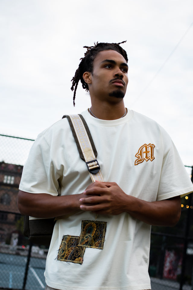 Mediums Old-English T-Shirt - Cream