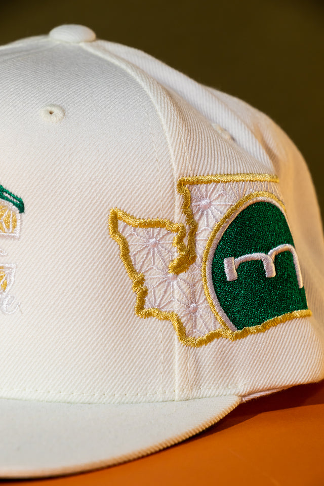 Mediums Collective WA Hat - Snow White