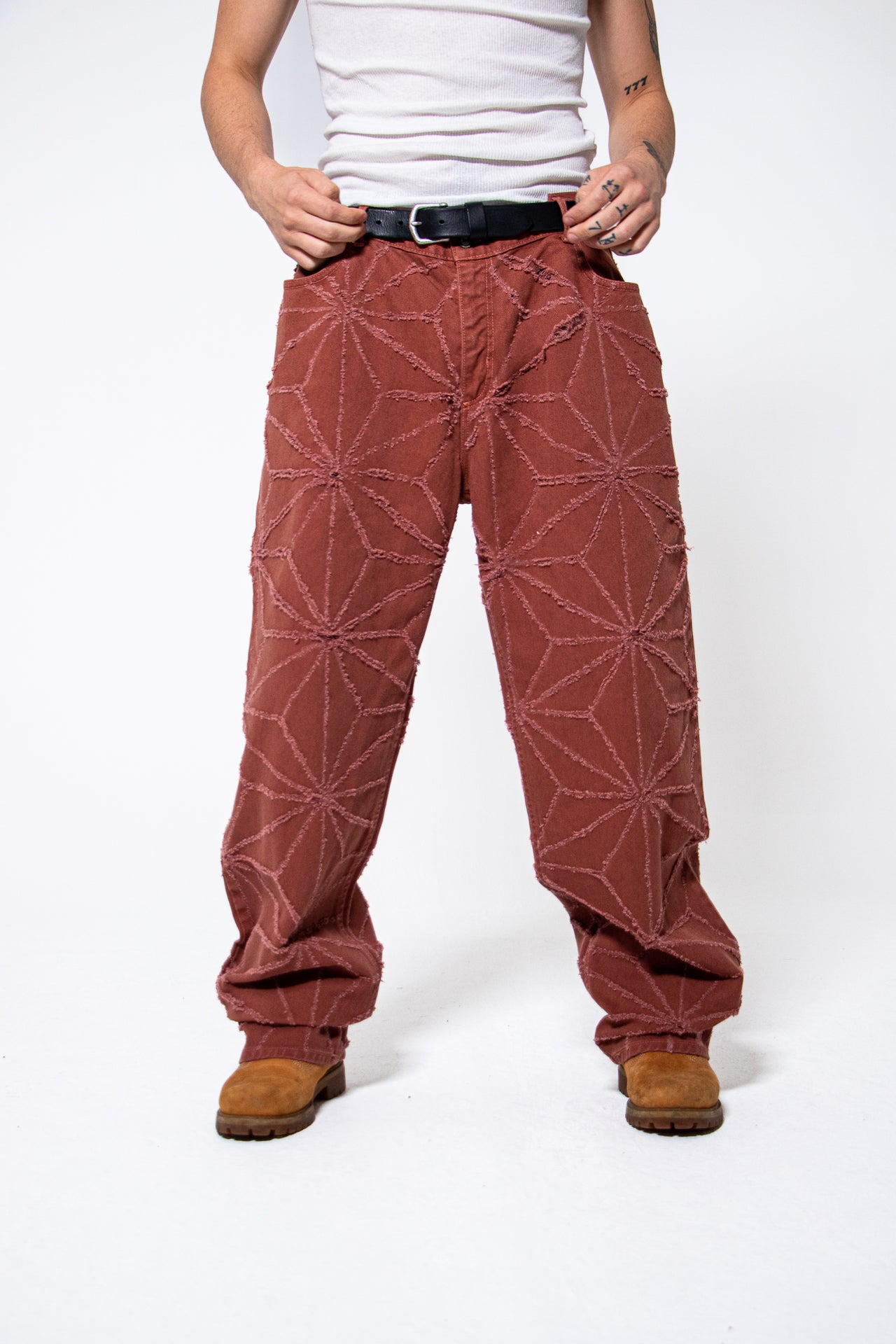 Mediums 1of1 star pattern distressed denim jeans 36/30