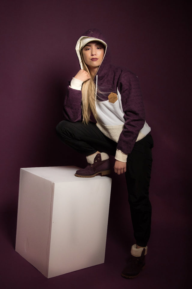 Quilted Hoodie - Wine and Cream – M E D I U M S